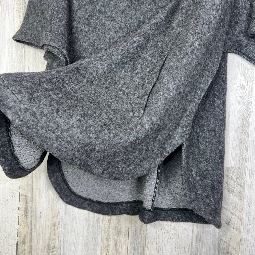 Michael Stars Sherpa Poncho Cape Cowl Neck Pockets Charcoal Gray Oversized Sz S - Picture 4 of 10